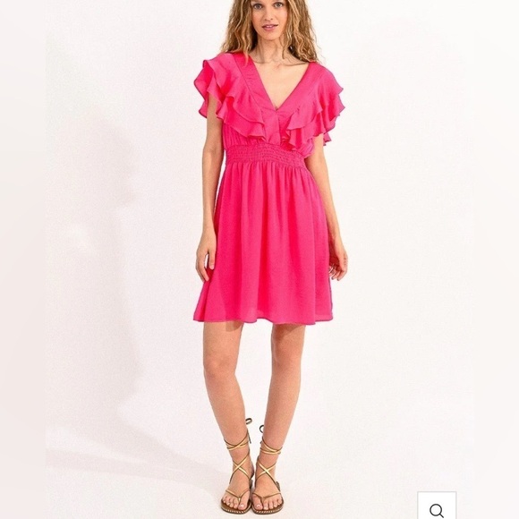Molly Bracken Dresses & Skirts - NWT Lili Sidonio by Molly Bracken Mini Dress in Fushia Size M